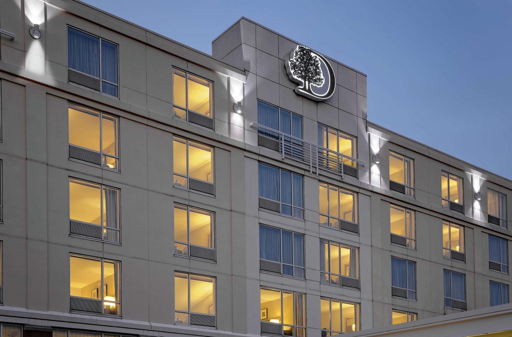 Doubletree By Hilton Hotel Boston Bayside Ngoại thất bức ảnh