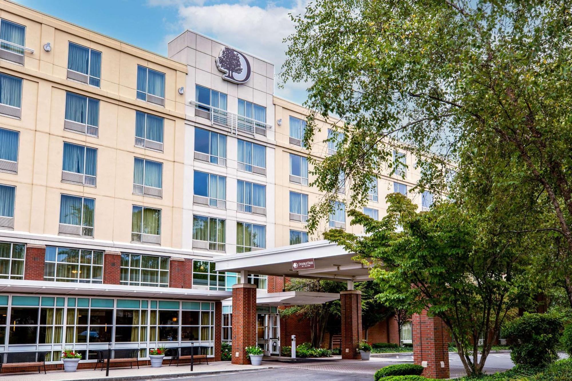 Doubletree By Hilton Hotel Boston Bayside Ngoại thất bức ảnh