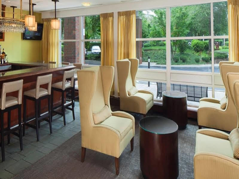 Doubletree By Hilton Hotel Boston Bayside Ngoại thất bức ảnh