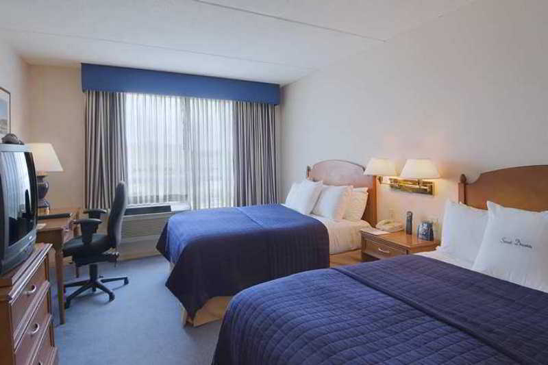 Doubletree By Hilton Hotel Boston Bayside Phòng bức ảnh